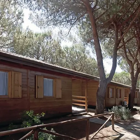 Camping Village Oasi *