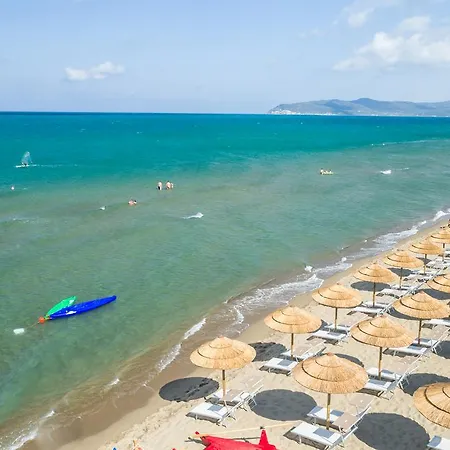 Κάμπινγκ Village Oasi *